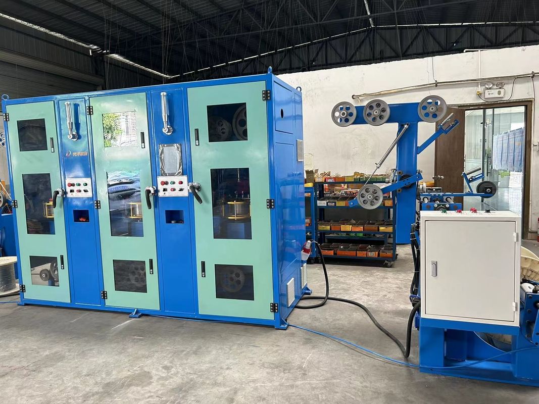 630 Vertical Auto Copper Tapping Machine Tiga / Lapisan Ganda Untuk Kawat 1.5 2.5